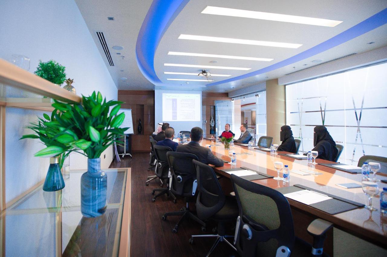 Golden Tulip Hotel Buraidah Al Qassim Ngoại thất bức ảnh