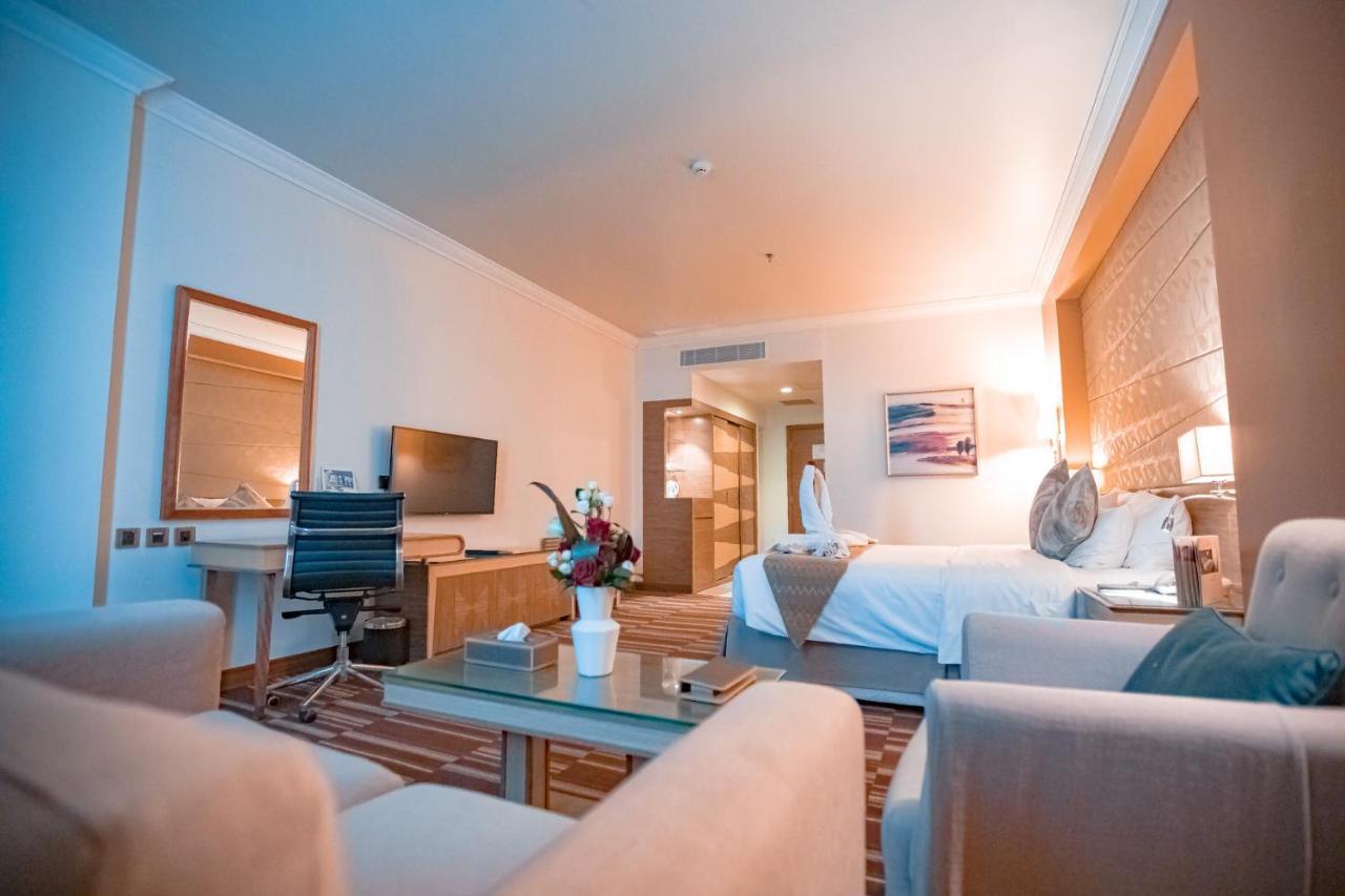 Golden Tulip Hotel Buraidah Al Qassim Ngoại thất bức ảnh